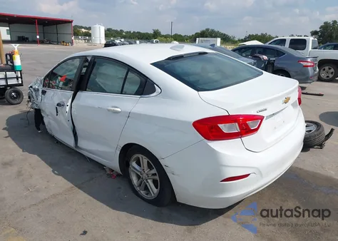2017 Chevrolet Cruze Lt Auto z USA, uszkodzony, nr VIN 1G1BE5SM0H7228566